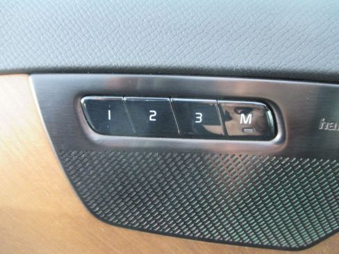 Used 2023 Volvo XC90 B6 Plus w/ Protection Package Premier AWD/4WD image 15