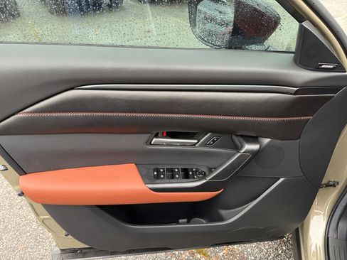 New 2025 MAZDA CX-50 Meridian Edition w/ Weather Package image 11