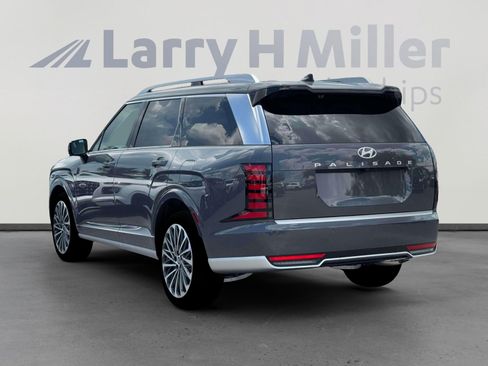 New 2026 Hyundai Palisade Calligraphy FWD image 5