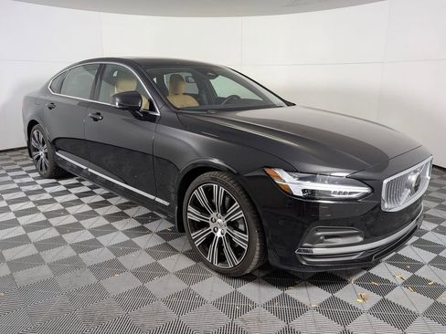 Used 2024 Volvo S90 B6 Ultimate image 9