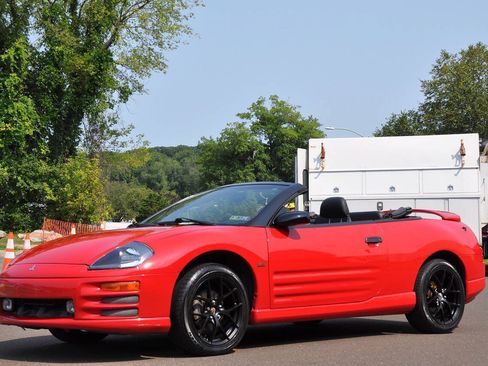 Used 2002 Mitsubishi Eclipse GT FWD image 2