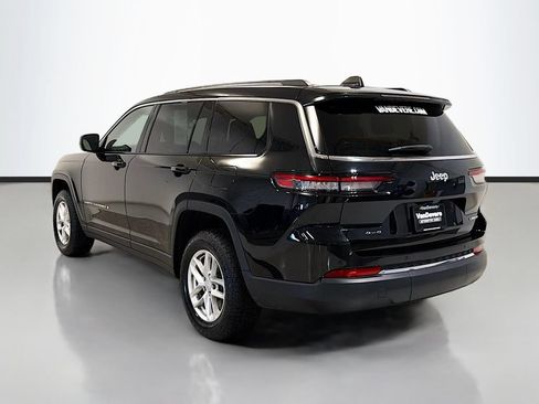 Used 2023 Jeep Grand Cherokee L Laredo w/ Luxury Tech Group I AWD/4WD image 7