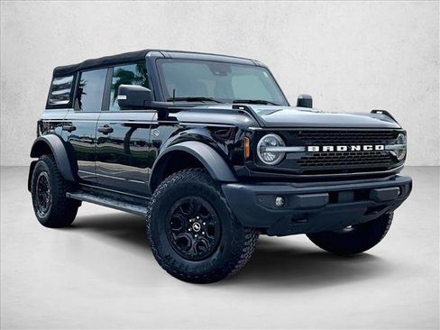 Used 2022 Ford Bronco Wildtrak AWD/4WD image 12