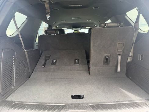 Used 2025 Chevrolet Tahoe LT AWD/4WD image 25