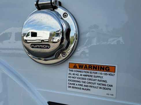 Used 2024 Mercedes-Benz Sprinter 3500 image 23