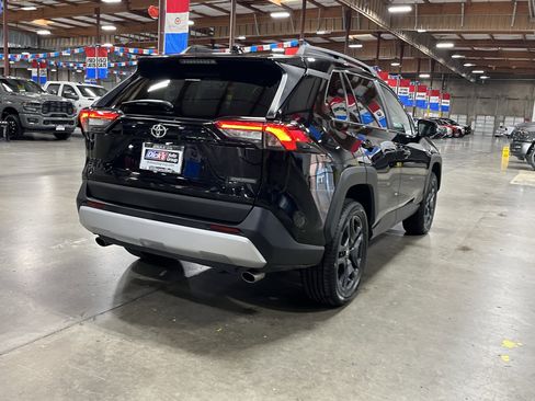 Used 2024 Toyota RAV4 Adventure AWD/4WD image 5