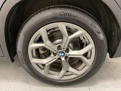 Used 2024 BMW X3 xDrive30i w/ Convenience Package image 11