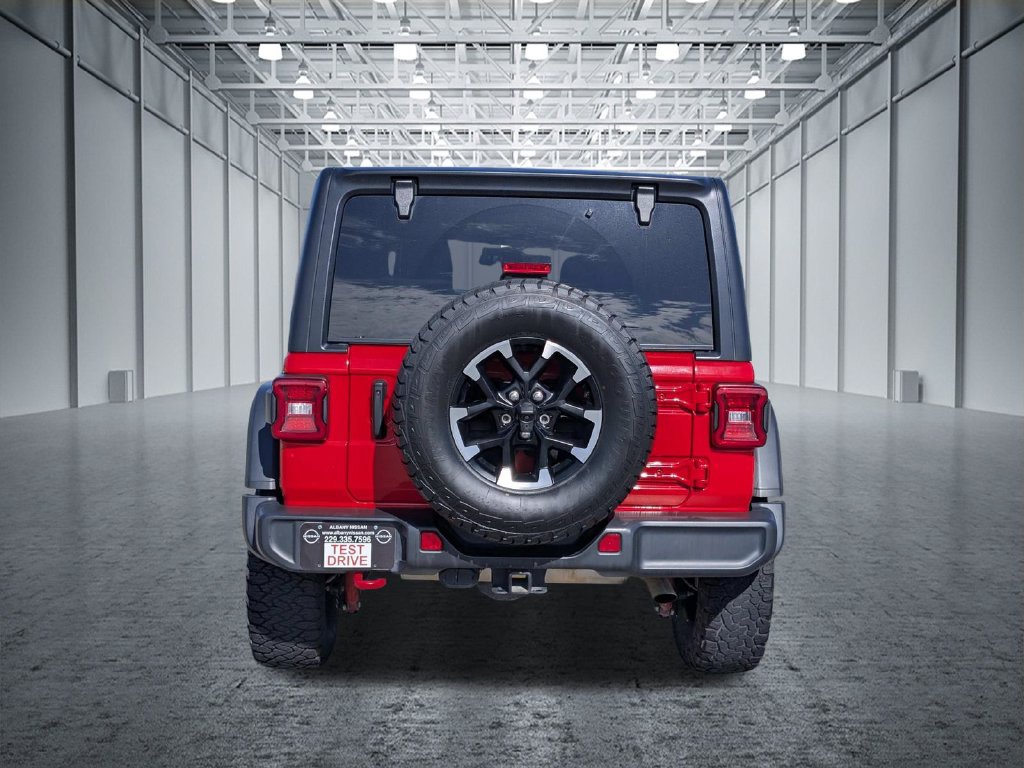 Used 2025 Jeep Wrangler Unlimited Rubicon AWD/4WD image 10