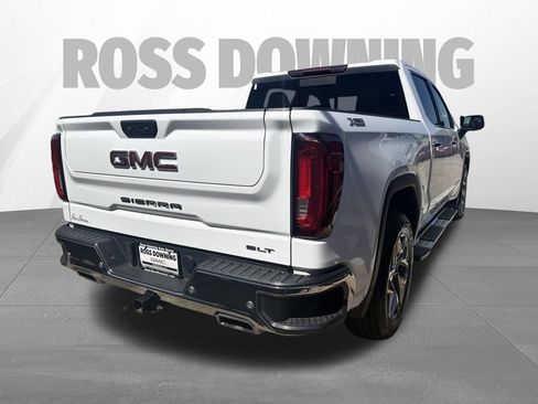 Used 2023 GMC Sierra 1500 SLT AWD/4WD image 4