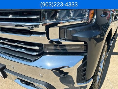 Used 2019 Chevrolet Silverado 1500 LTZ w/ LTZ Plus Package AWD/4WD image 5