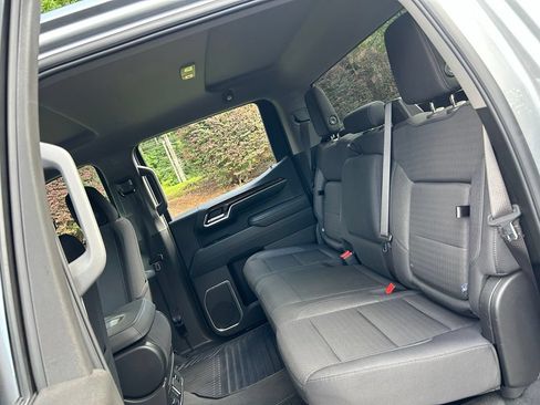 Used 2025 GMC Sierra 1500 Elevation RWD image 40