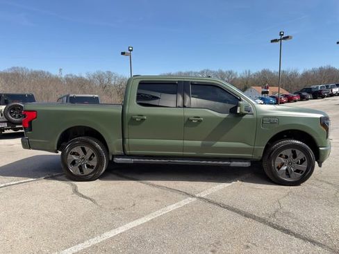 Used 2022 Ford F150 Lightning Lariat w/ Equipment Group 511A High AWD/4WD image 8