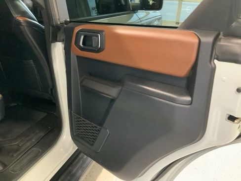 Used 2024 Ford Bronco Outer Banks image 44