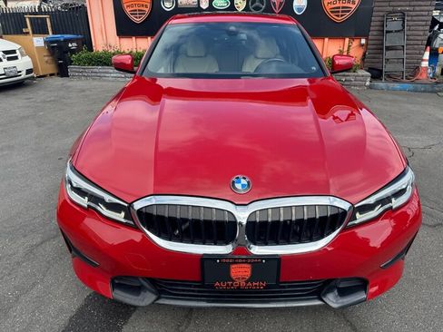 Used 2019 BMW 330i Sedan w/ Convenience Package RWD image 3