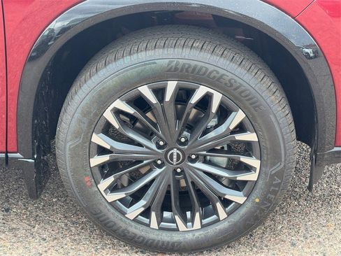 New 2026 Nissan Rogue Platinum image 9