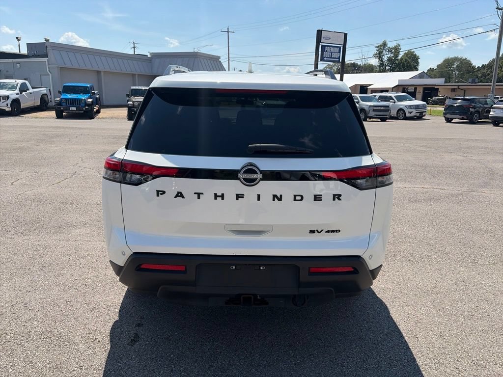 Used 2024 Nissan Pathfinder SV w/ SV Premium Package AWD/4WD image 5