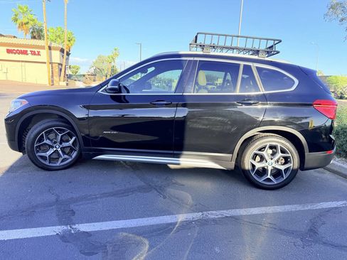 Used 2017 BMW X1 xDrive28i image 3