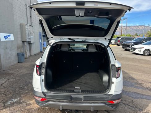 Used 2022 Hyundai Tucson Limited image 29