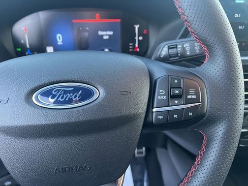 Used 2024 Ford Escape ST-Line w/ Tech Pack #1 image 27