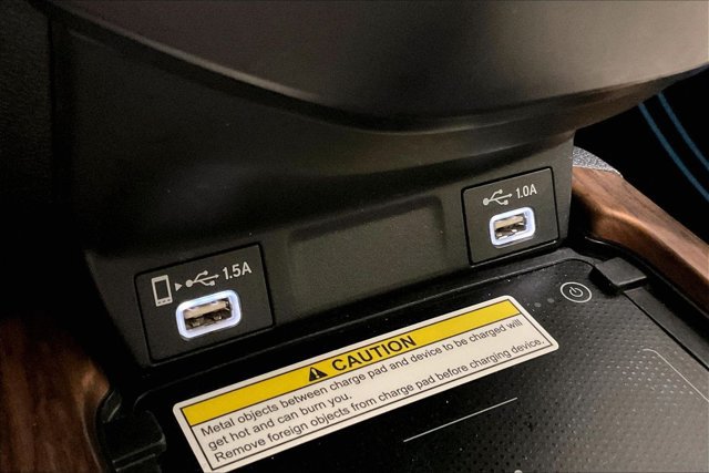 Used 2020 Honda CR-V Touring image 33