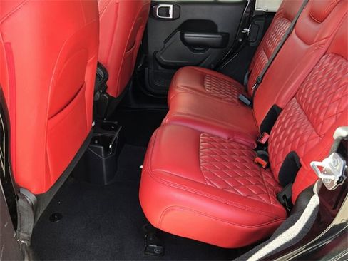 Used 2021 Jeep Wrangler Unlimited Sport image 12
