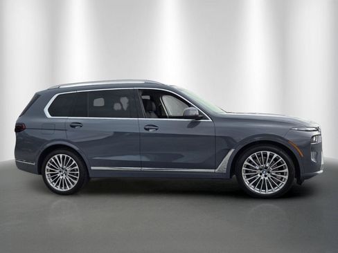 New 2027 BMW X7 xDrive40i w/ Executive Package AWD/4WD image 8