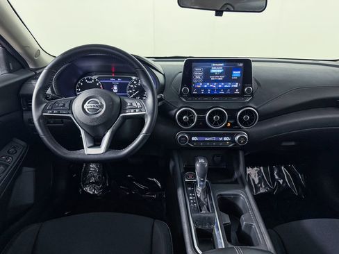 Certified 2020 Nissan Sentra SV FWD image 15