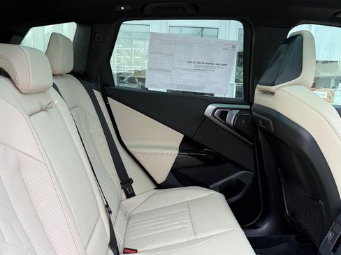 New 2026 BMW X3 xDrive30 w/ Premium Package image 5