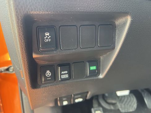 Used 2017 Nissan Rogue Sport SV w/ SV All-Weather Package image 54