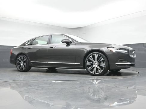 Used 2023 Volvo S90 B6 Ultimate w/ Protection Package Premier AWD/4WD image 10