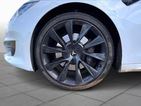 Used 2018 Tesla Model S 75D image 10