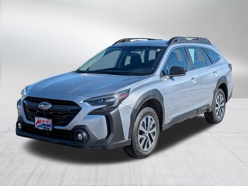 Certified 2025 Subaru Outback image 3