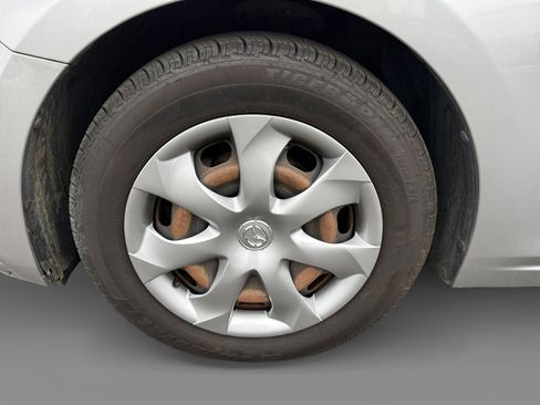 Used 2015 MAZDA MAZDA3 i Sport image 9