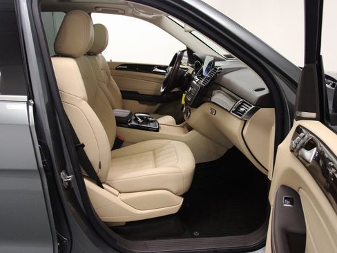 Used 2018 Mercedes-Benz GLE 350 4MATIC image 21