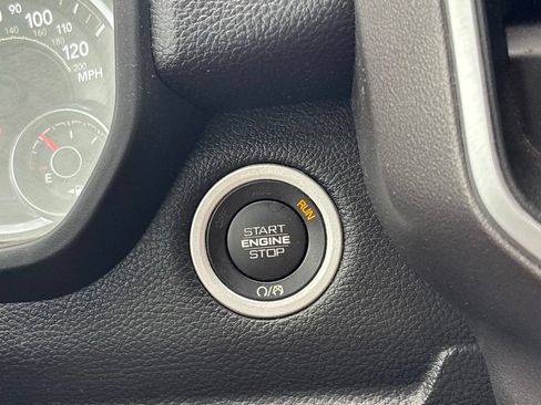 Used 2021 RAM 1500 Big Horn AWD/4WD image 18