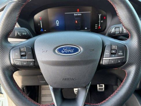 Used 2024 Ford Escape ST-Line image 33