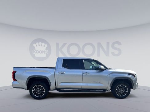 Used 2023 Toyota Tundra Limited AWD/4WD image 8