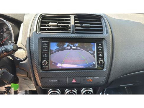Used 2024 Mitsubishi Outlander Sport ES AWD/4WD image 32