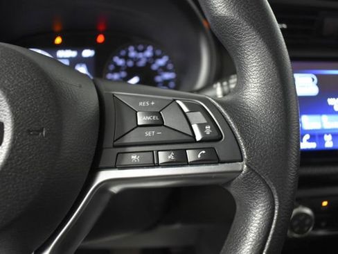 Used 2023 Nissan Kicks SV FWD image 15