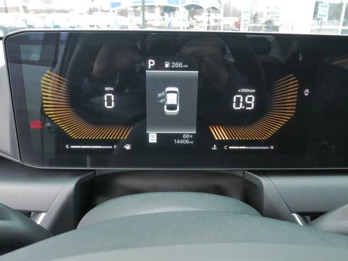 Used 2025 Kia K4 LXS image 25