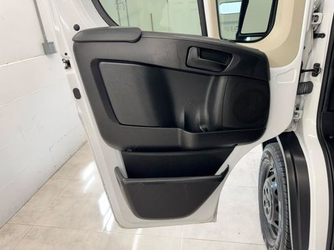 Used 2021 RAM ProMaster 1500 FWD image 9
