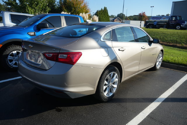 Used 2025 Chevrolet Malibu LT FWD image 22