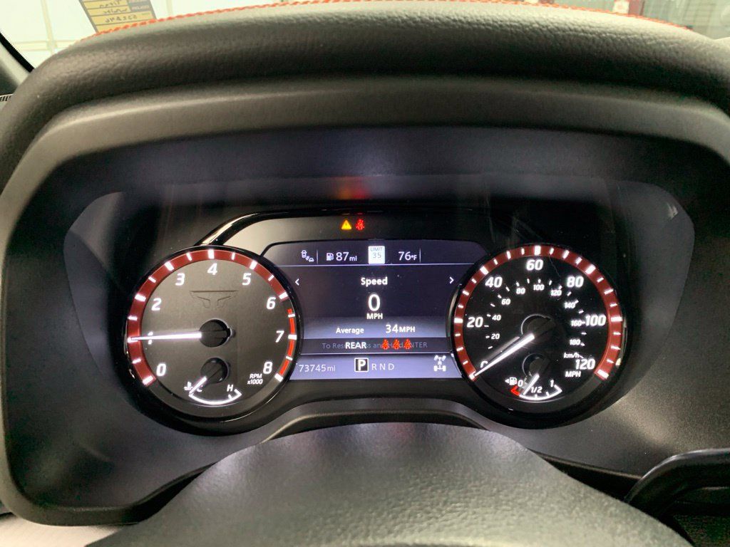 Used 2021 Nissan Titan PRO-4X w/ Pro-4x Convenience Package AWD/4WD image 24