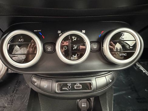 Used 2016 FIAT 500X Lounge image 24