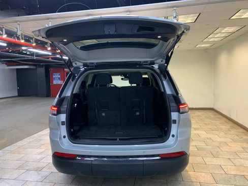 Used 2023 Jeep Grand Cherokee L Laredo AWD/4WD image 54
