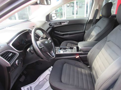 Used 2019 Ford Edge SEL FWD image 9