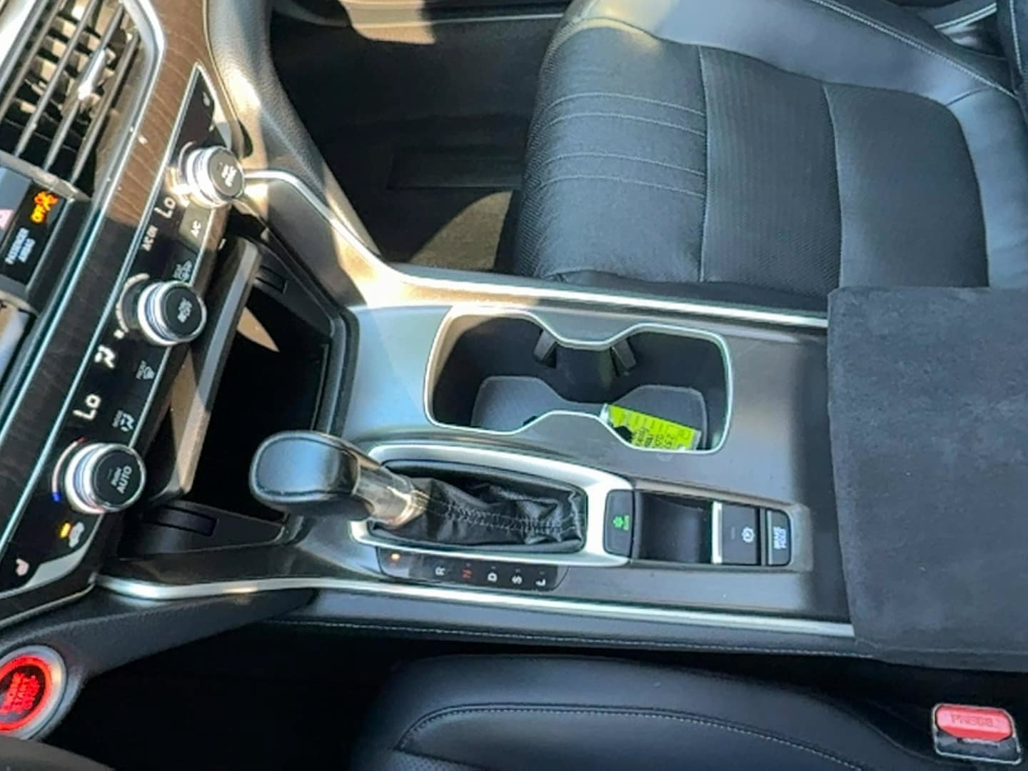 Used 2018 Honda Accord EX-L image 18
