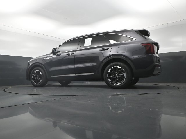 Used 2025 Kia Sorento S w/ Panoramic Sunroof Package FWD image 33