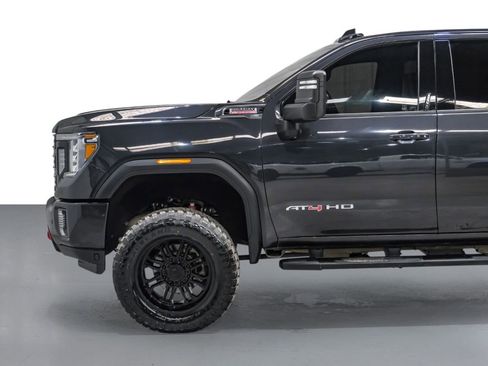 Used 2020 GMC Sierra 2500 AT4 w/ AT4 Premium Package image 11