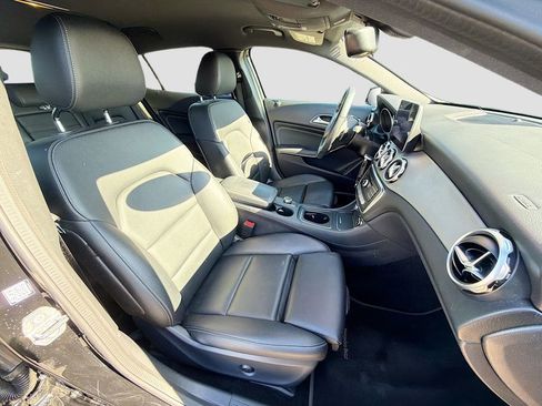 Used 2020 Mercedes-Benz GLA 250 image 16